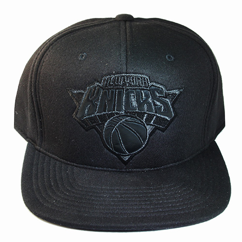 black knicks fitted hat